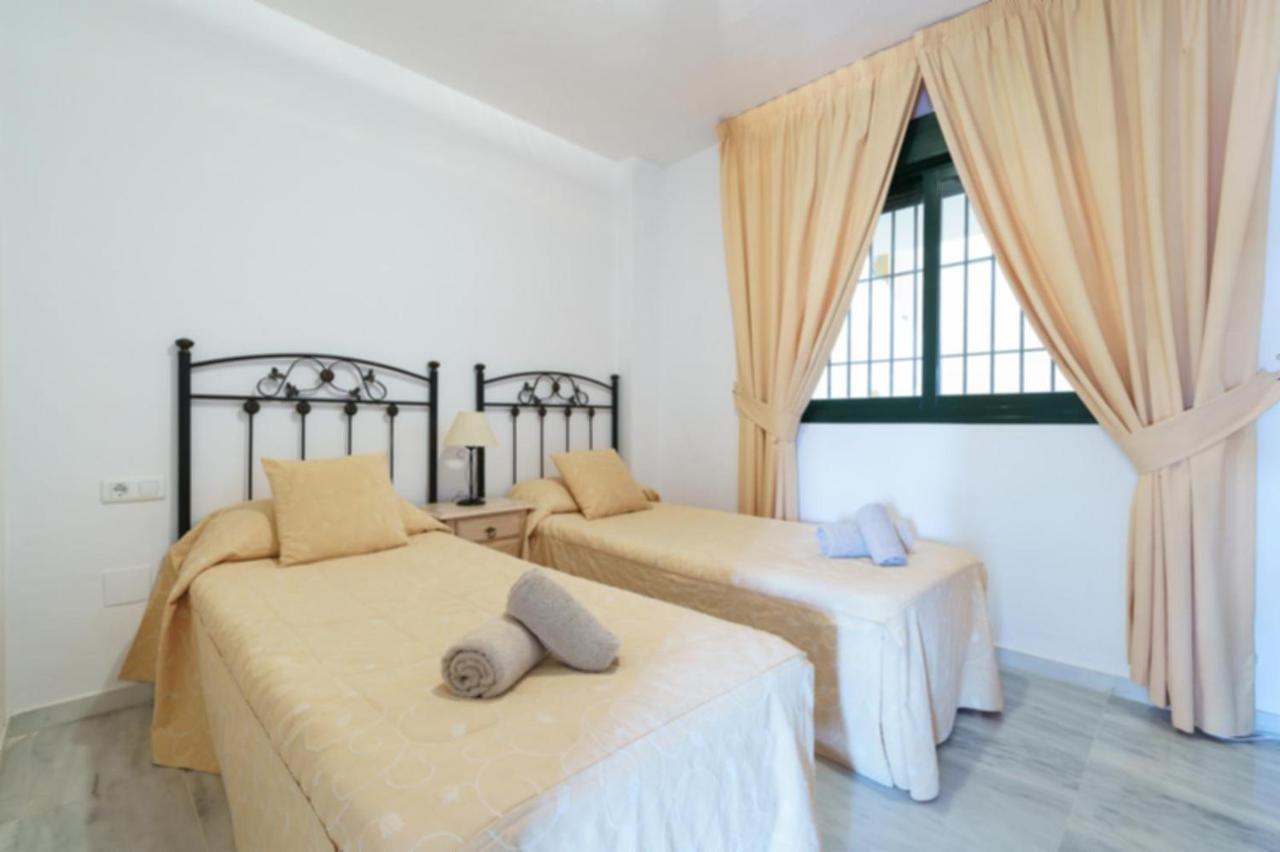 Apartamento CT 136 - Cumbres de Riviera I Sitio de Calahonda Exterior foto